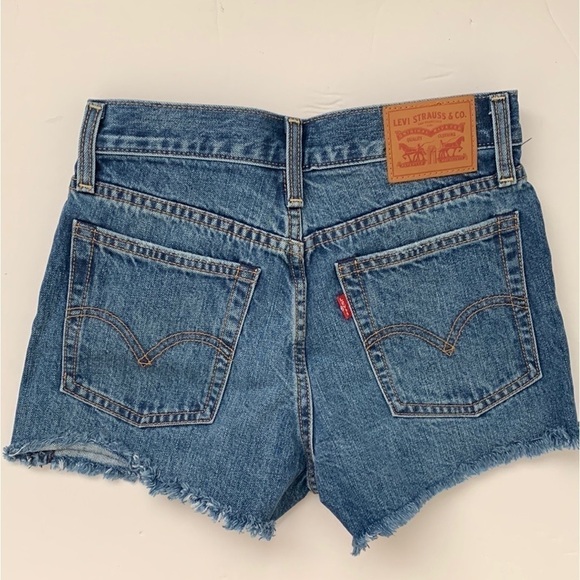 Levis Denim Shorts - Picture 9 of 12